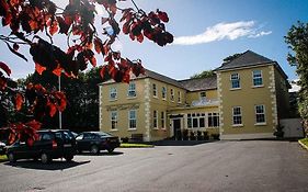 Round Tower Hotel